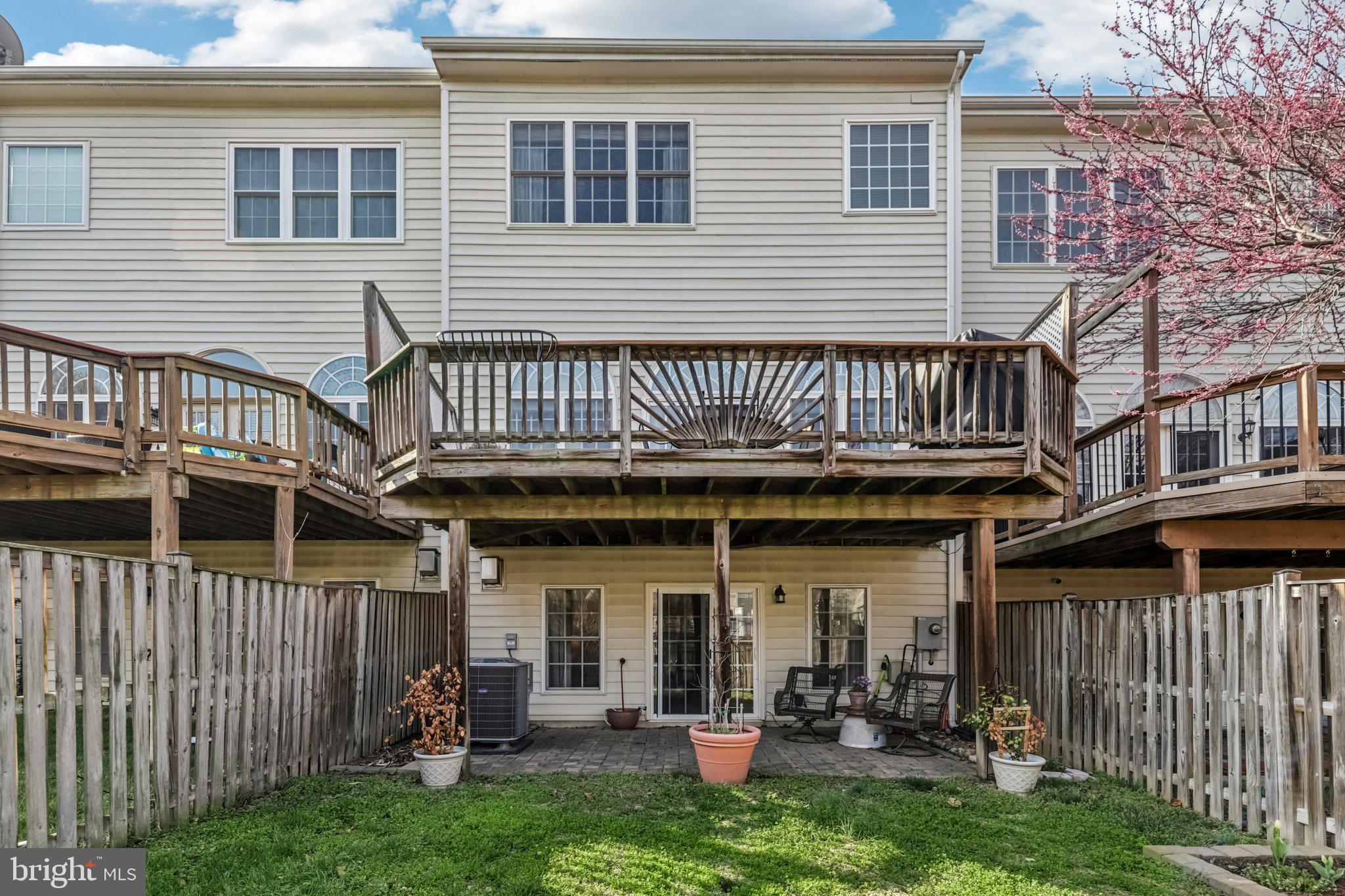 24616 NETTLE MILL SQUARE