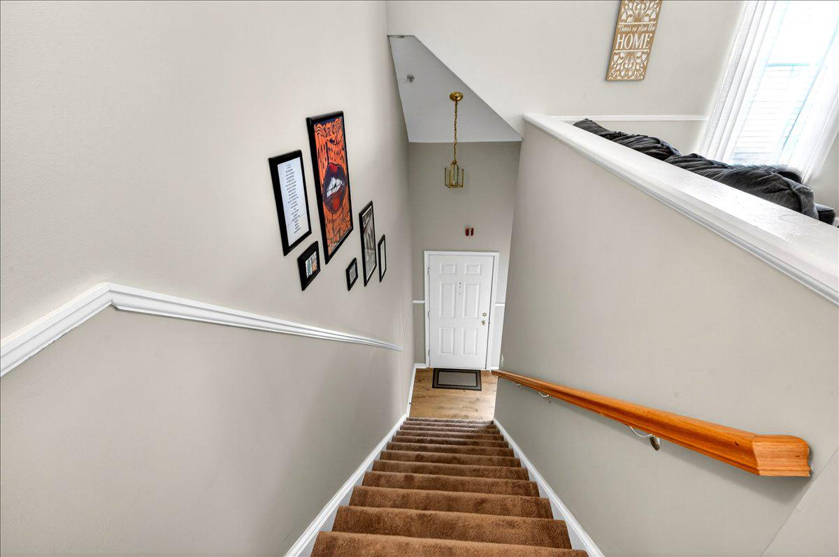 25280 LAKE SHORE SQUARE 205