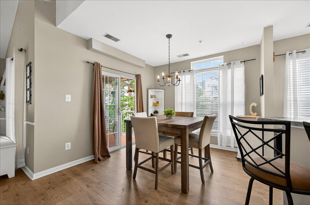 25280 LAKE SHORE SQUARE 205