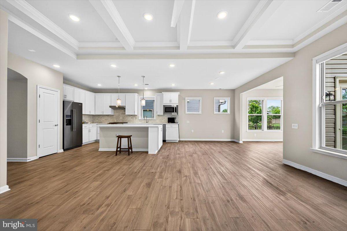 21717 HAWKSBILL HIGH CIRCLE