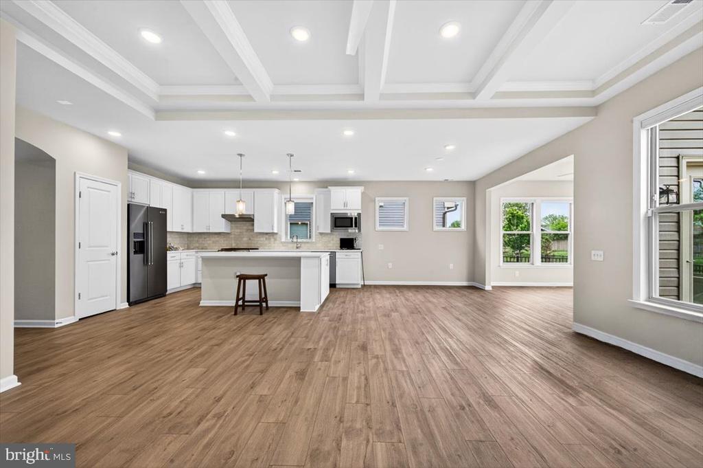 21717 HAWKSBILL HIGH CIRCLE