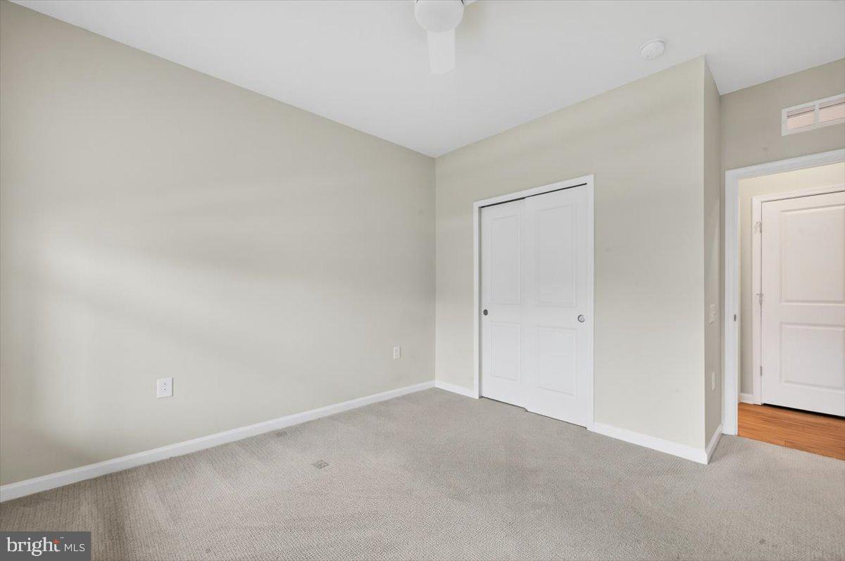 21717 HAWKSBILL HIGH CIRCLE