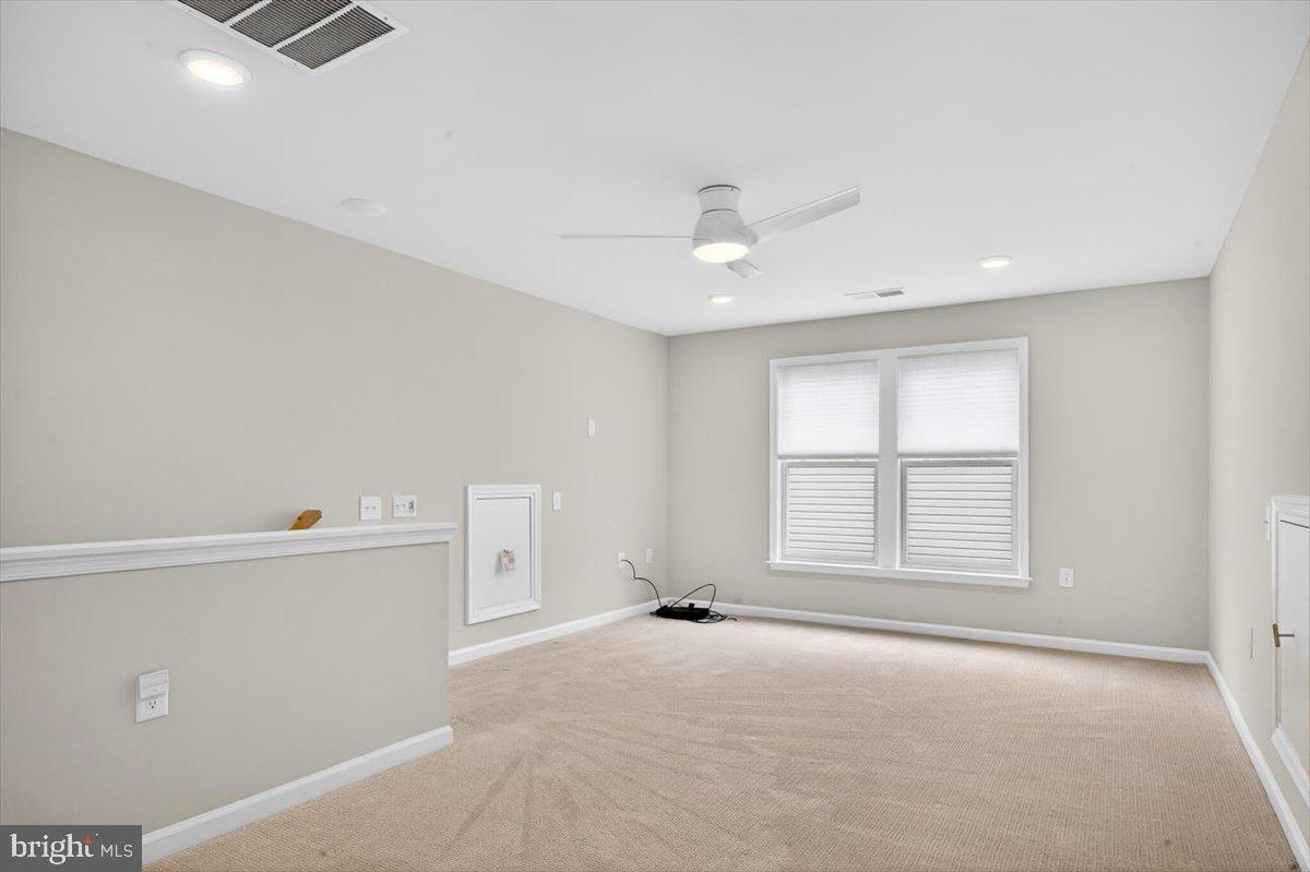 21717 HAWKSBILL HIGH CIRCLE