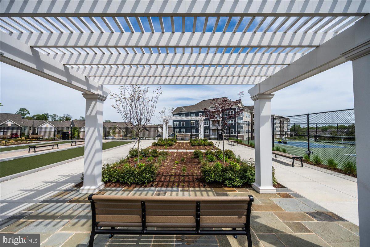 21717 HAWKSBILL HIGH CIRCLE