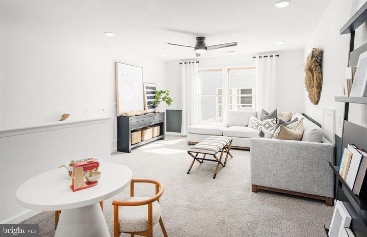 21717 HAWKSBILL HIGH CIRCLE