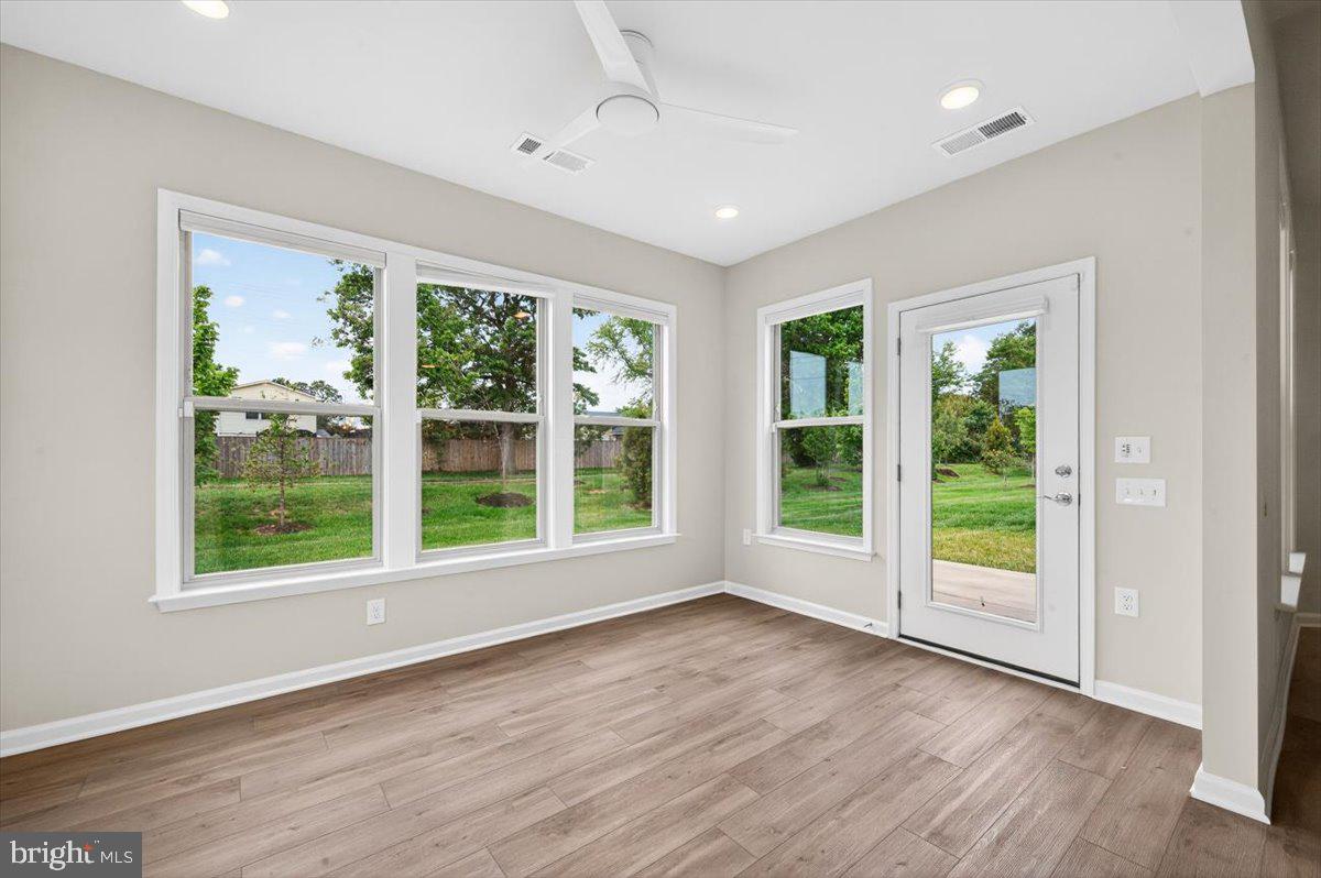 21717 HAWKSBILL HIGH CIRCLE