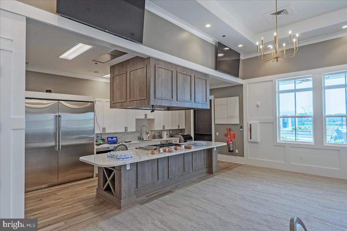 21717 HAWKSBILL HIGH CIRCLE