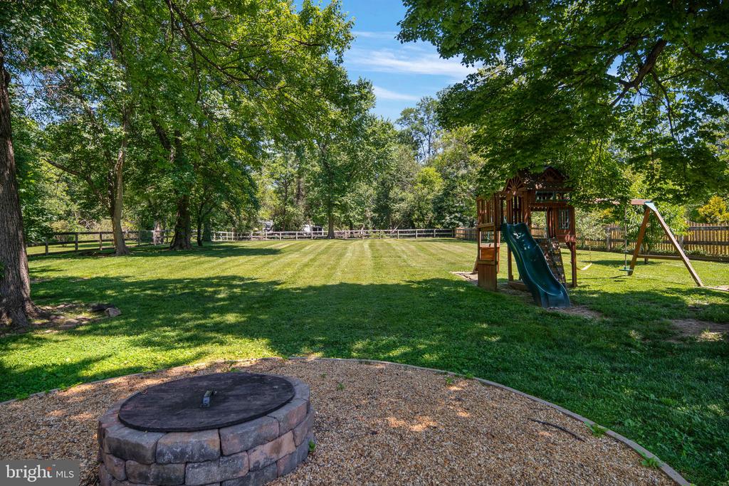 22202 NEWLIN MILL ROAD