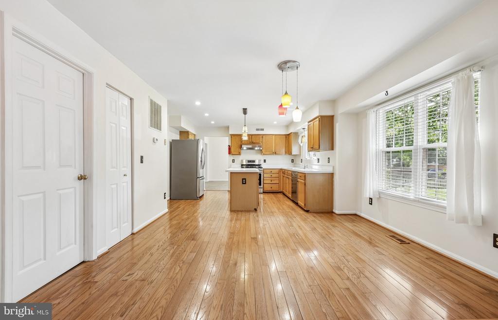311 ASHTON DRIVE SW