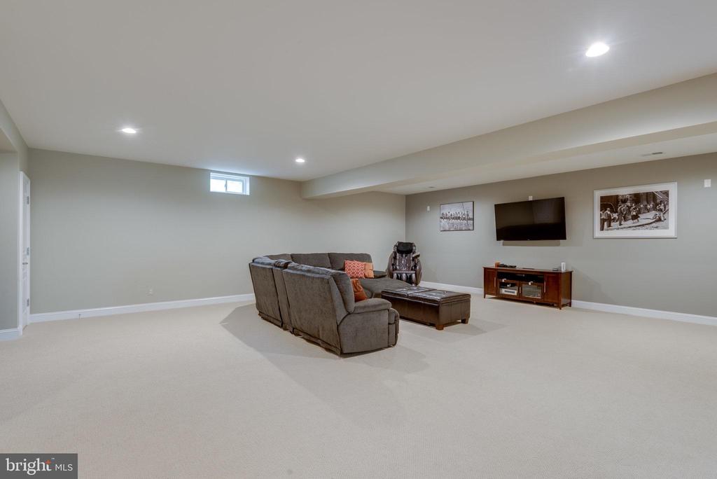 41398 HAGLEY PLACE