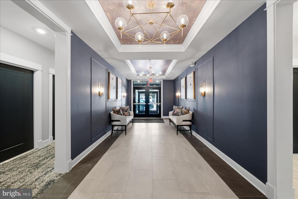 23651 HAVELOCK WALK TERRACE Unit: 304