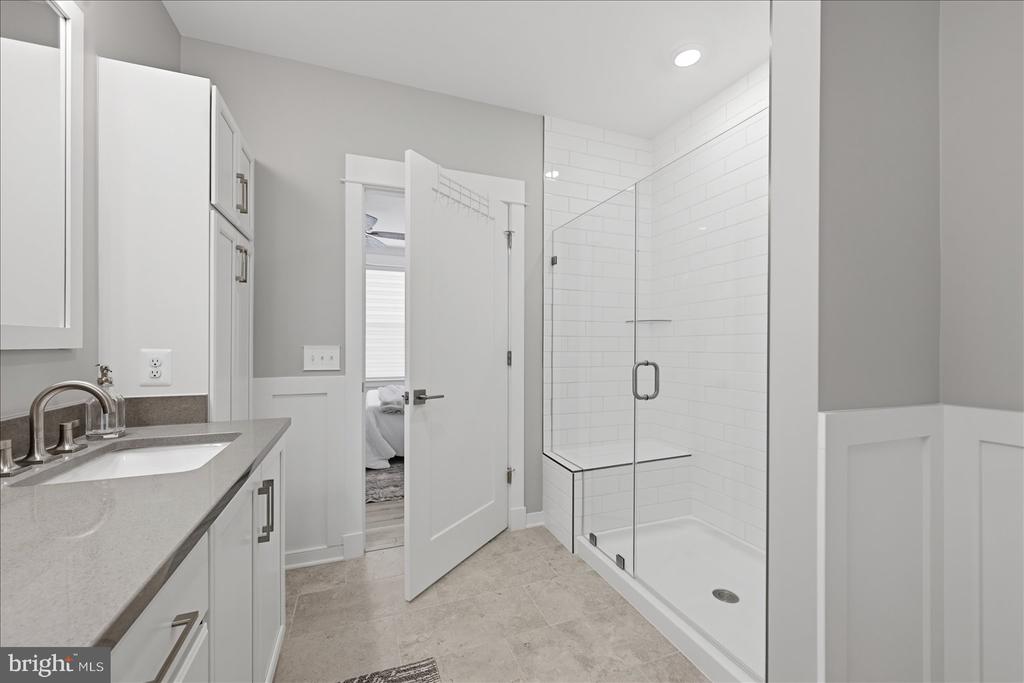 23651 HAVELOCK WALK TERRACE Unit: 304