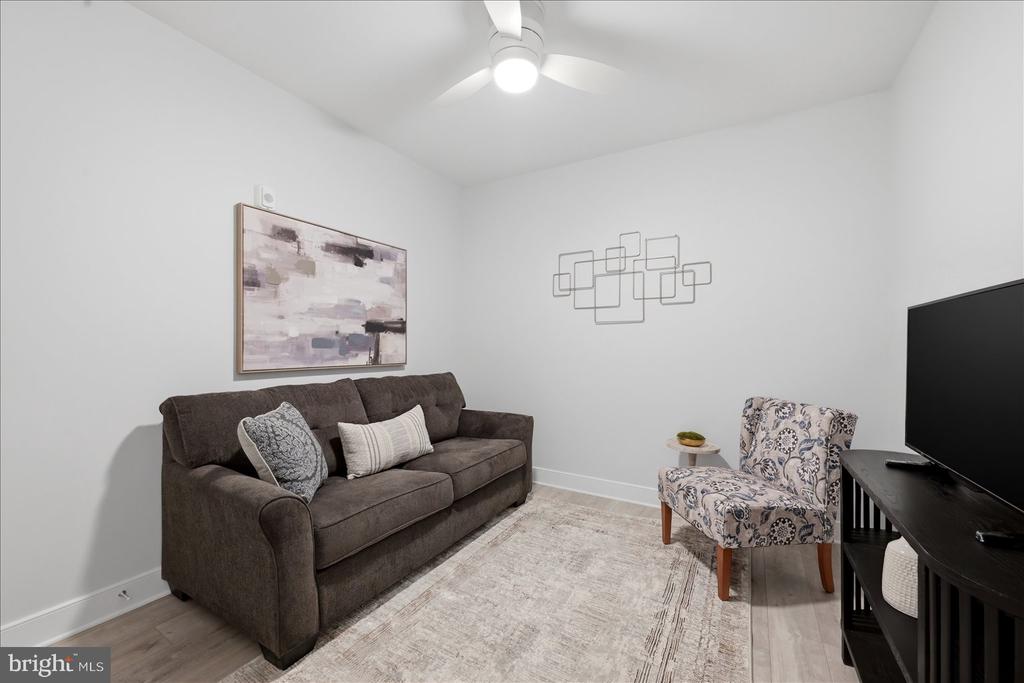 23651 HAVELOCK WALK TERRACE Unit: 304
