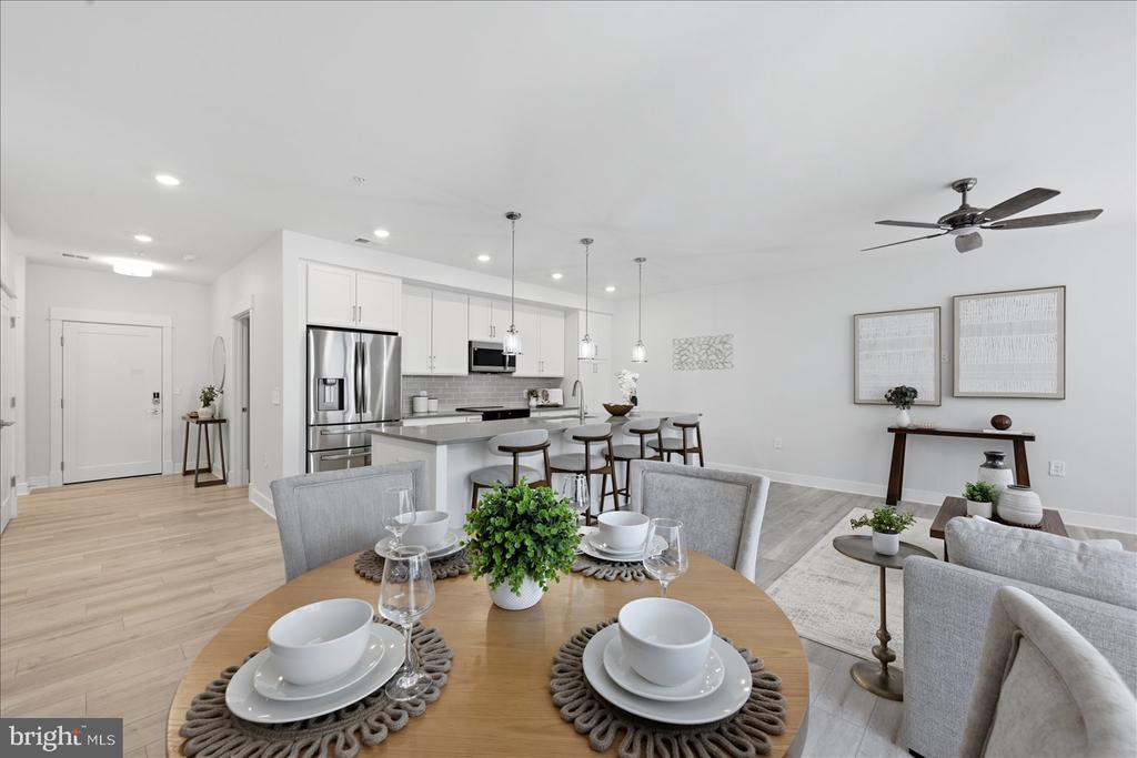 23651 HAVELOCK WALK TERRACE Unit: 304