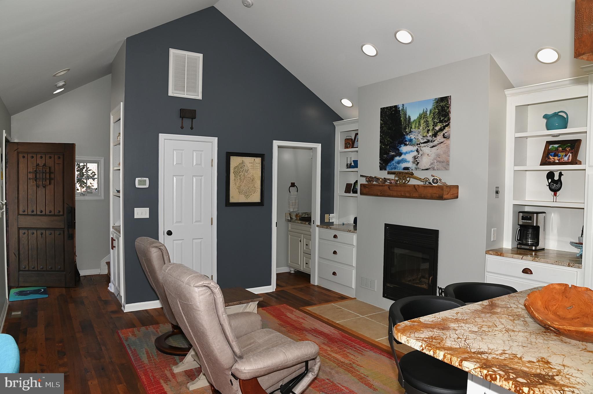 4601 S. BLUE RIDGE TURNPIKE