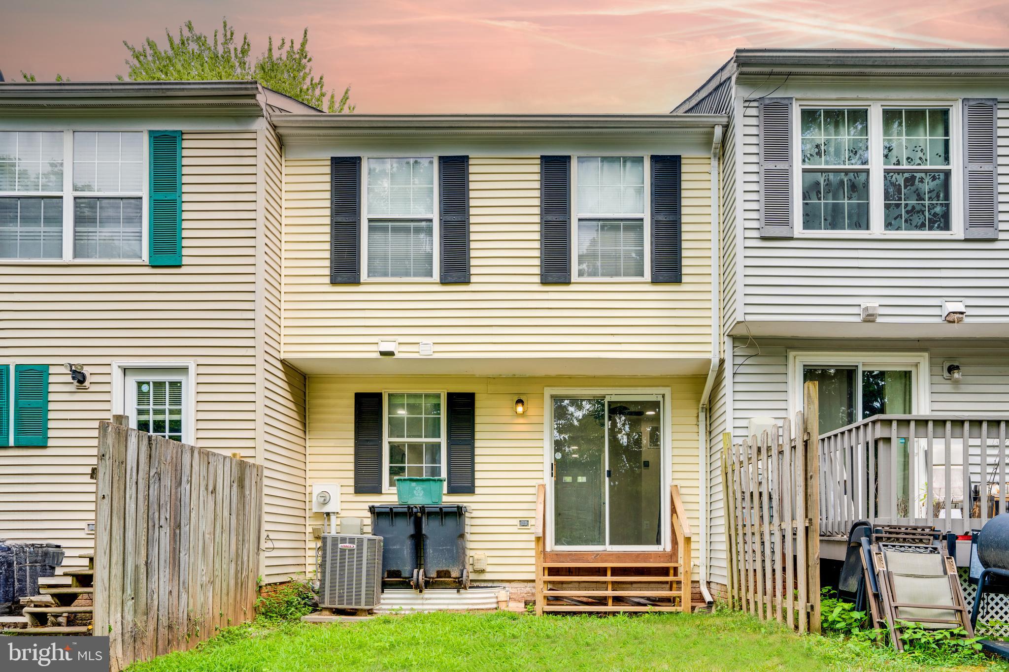 8305 FELSTED LANE