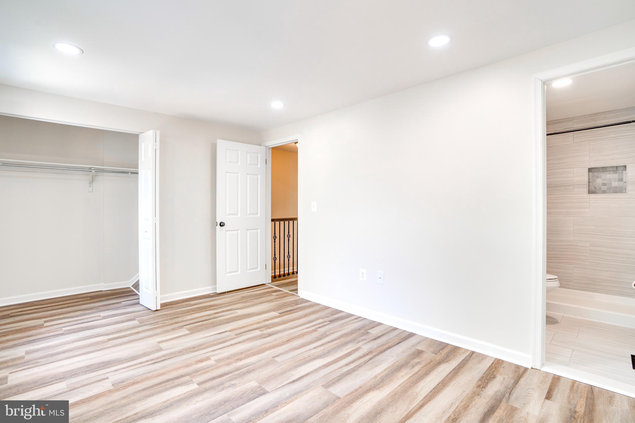 8305 FELSTED LANE
