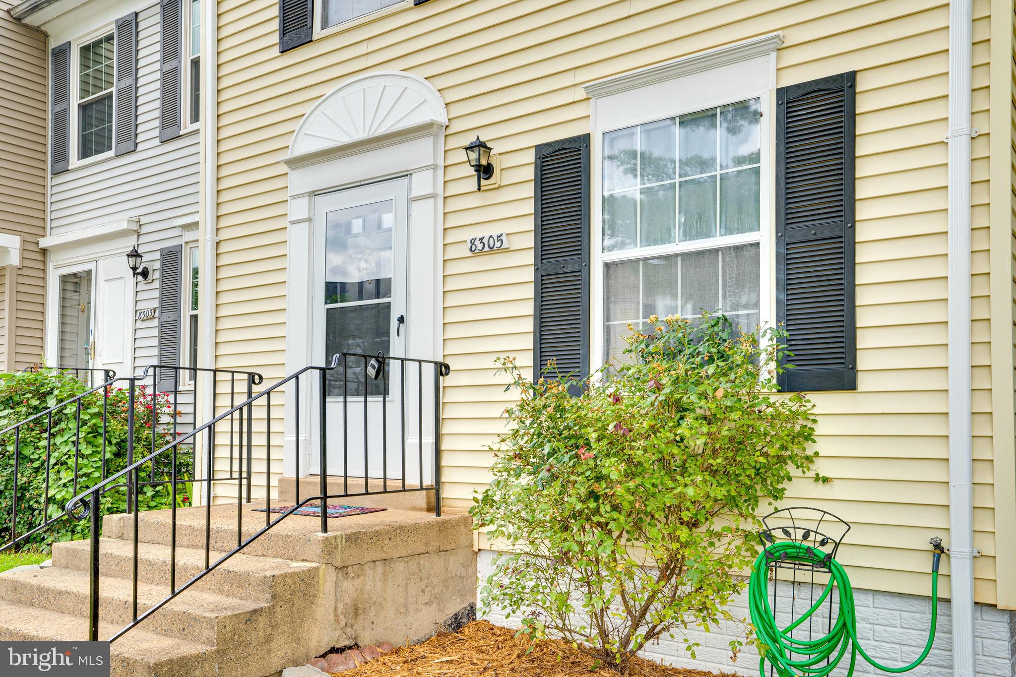 8305 FELSTED LANE