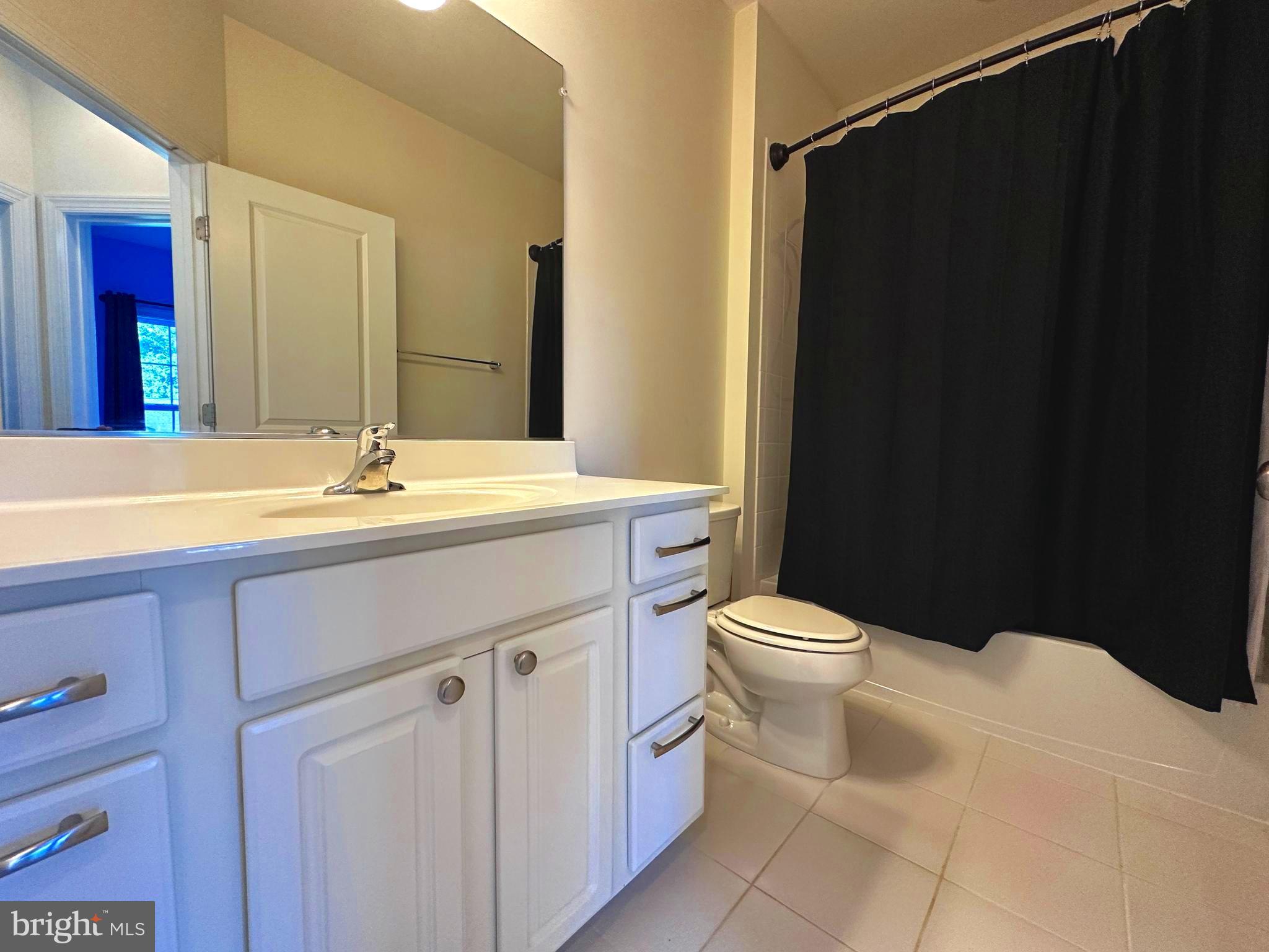 8862 ORCHARD LANE