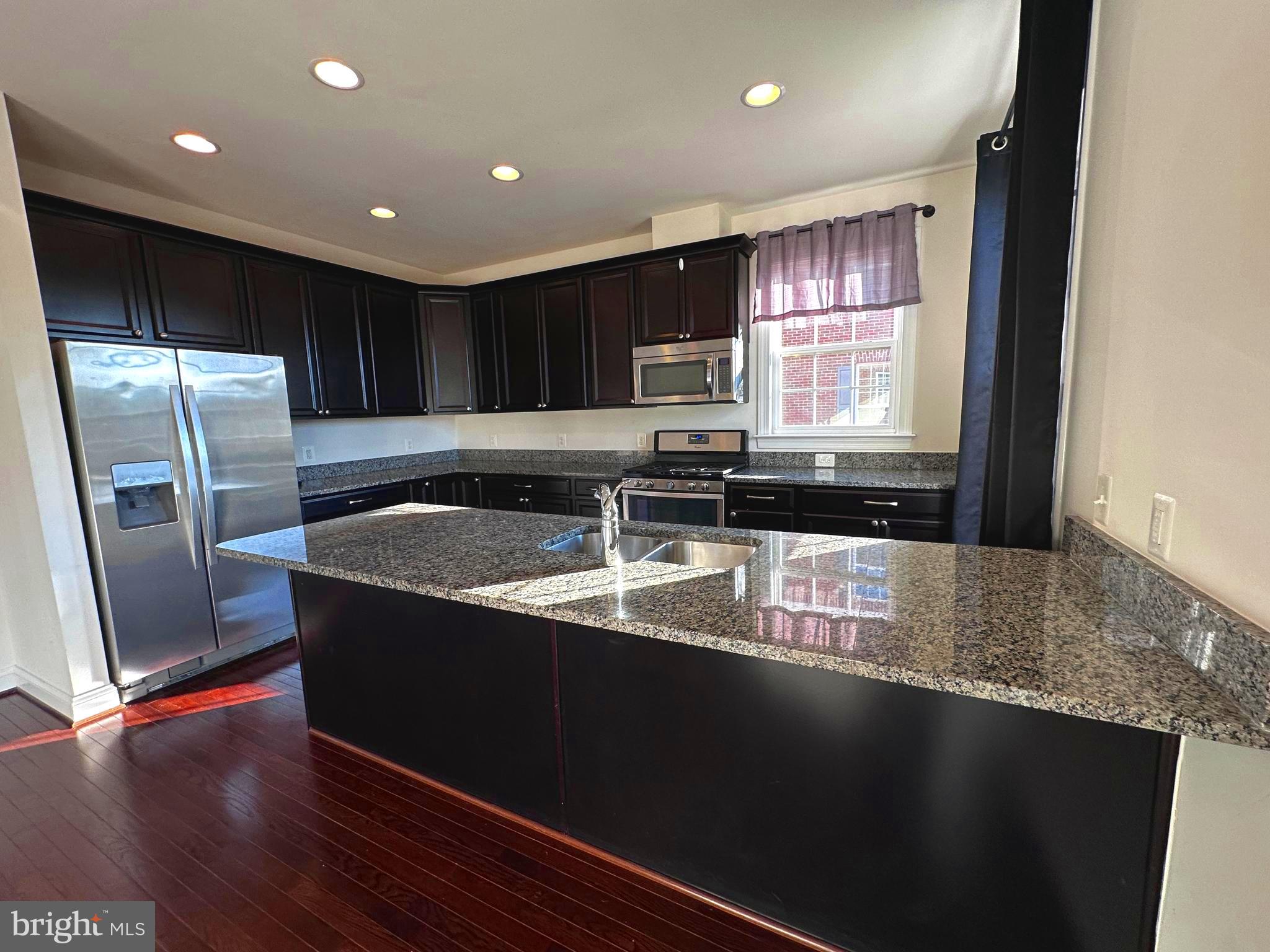 8862 ORCHARD LANE