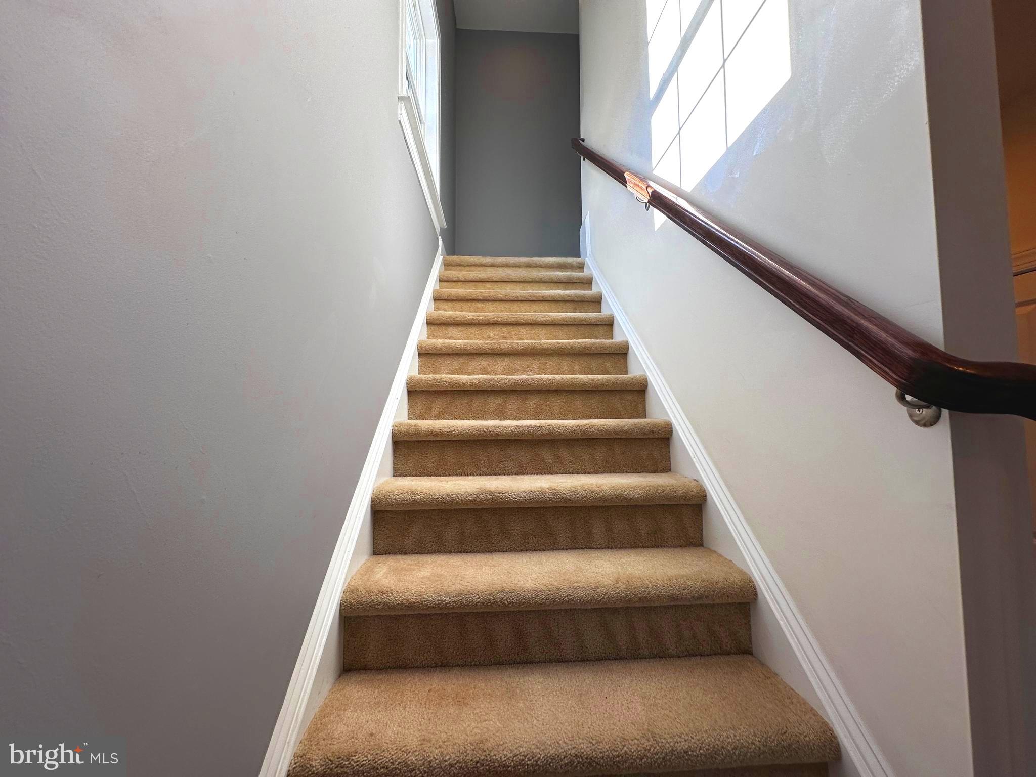 8862 ORCHARD LANE
