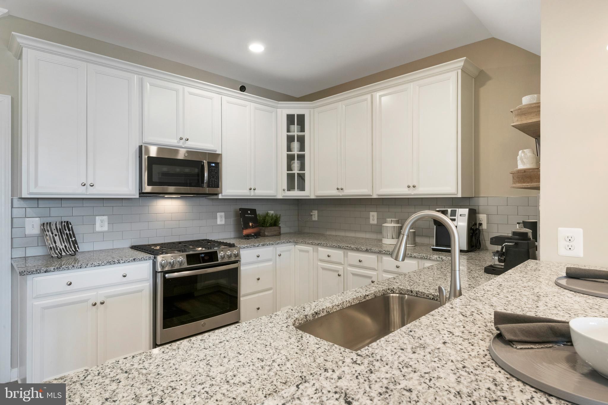 9669 SWALLOWTAIL LANE
