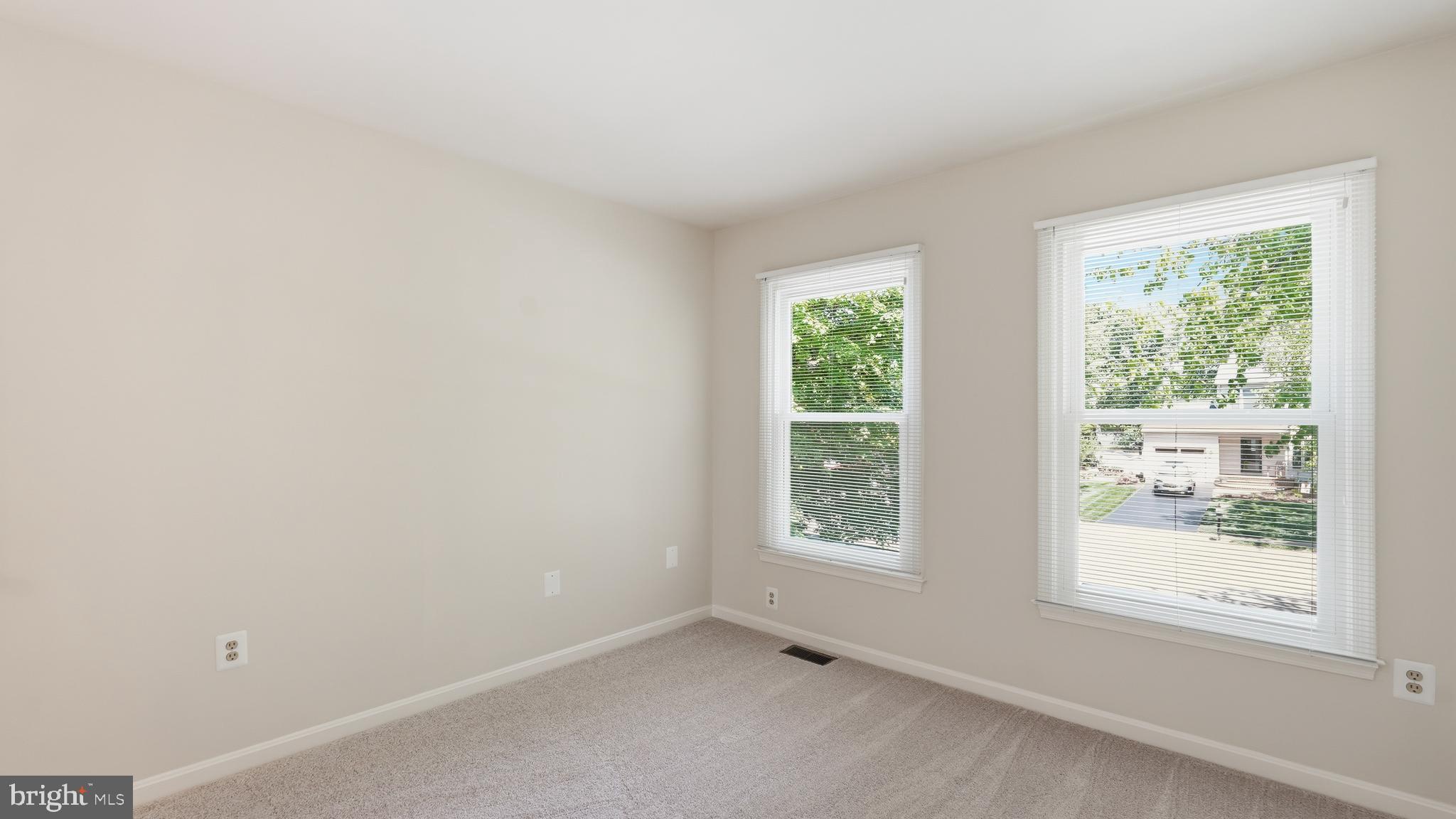 10319 LEE MANOR DRIVE