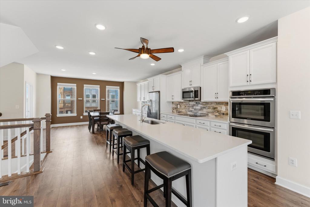 9862 BUCHANAN LOOP
