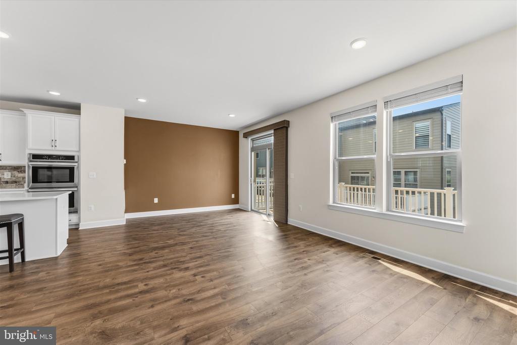 9862 BUCHANAN LOOP