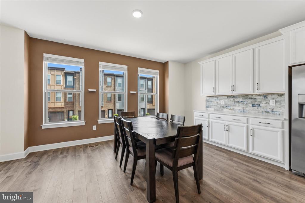 9862 BUCHANAN LOOP