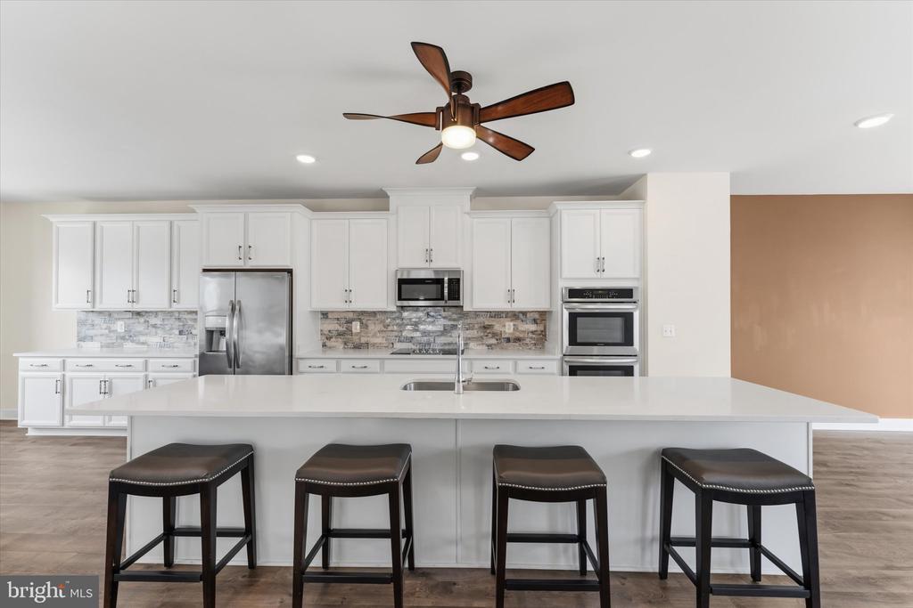 9862 BUCHANAN LOOP