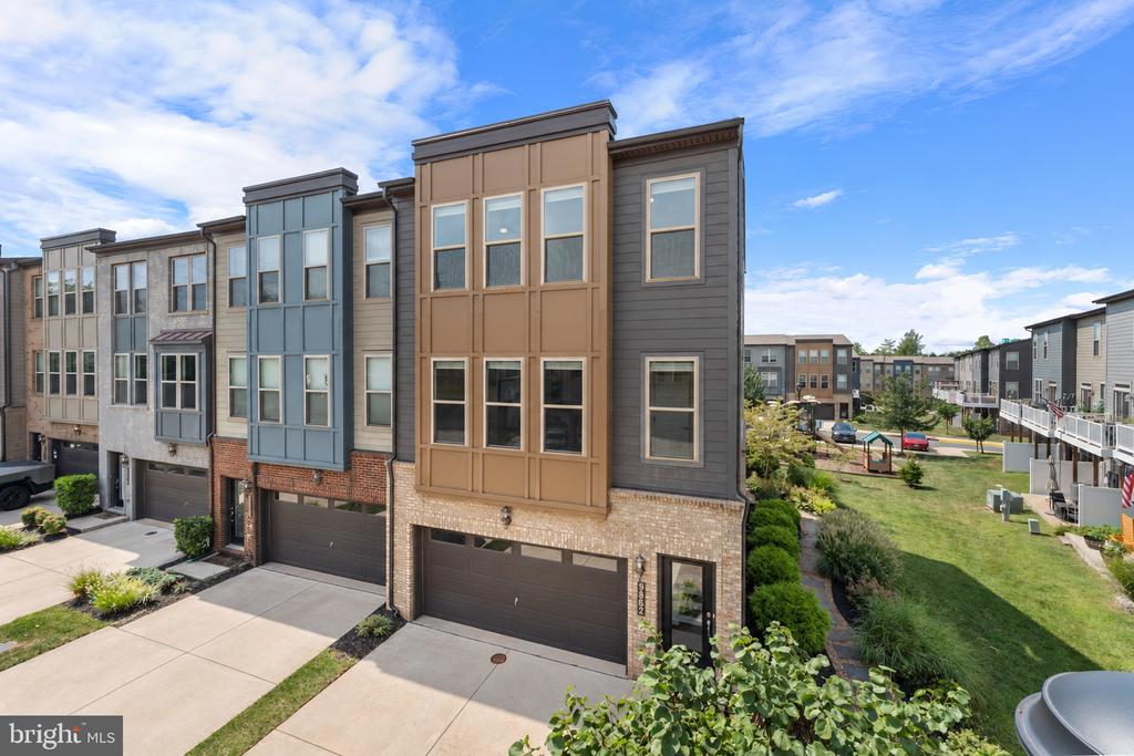 9862 BUCHANAN LOOP