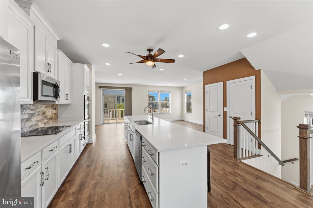 9862 BUCHANAN LOOP