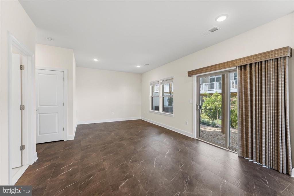 9862 BUCHANAN LOOP