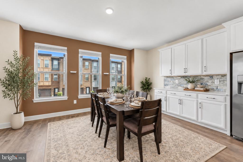9862 BUCHANAN LOOP