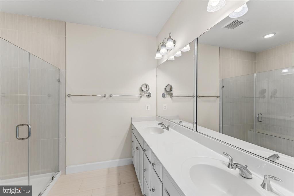 9862 BUCHANAN LOOP