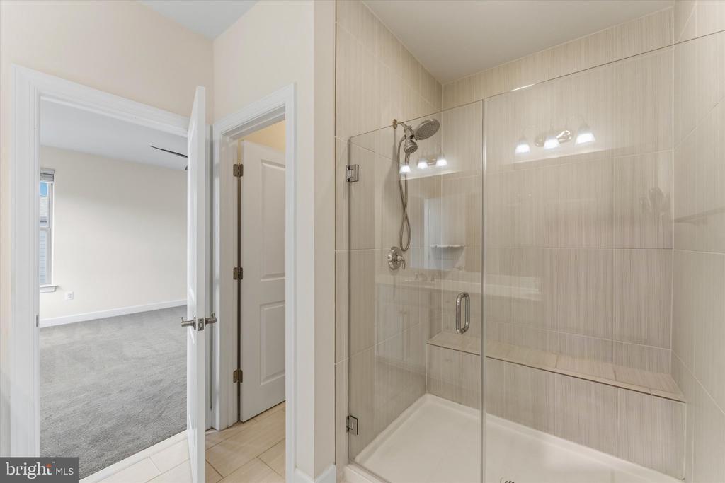 9862 BUCHANAN LOOP