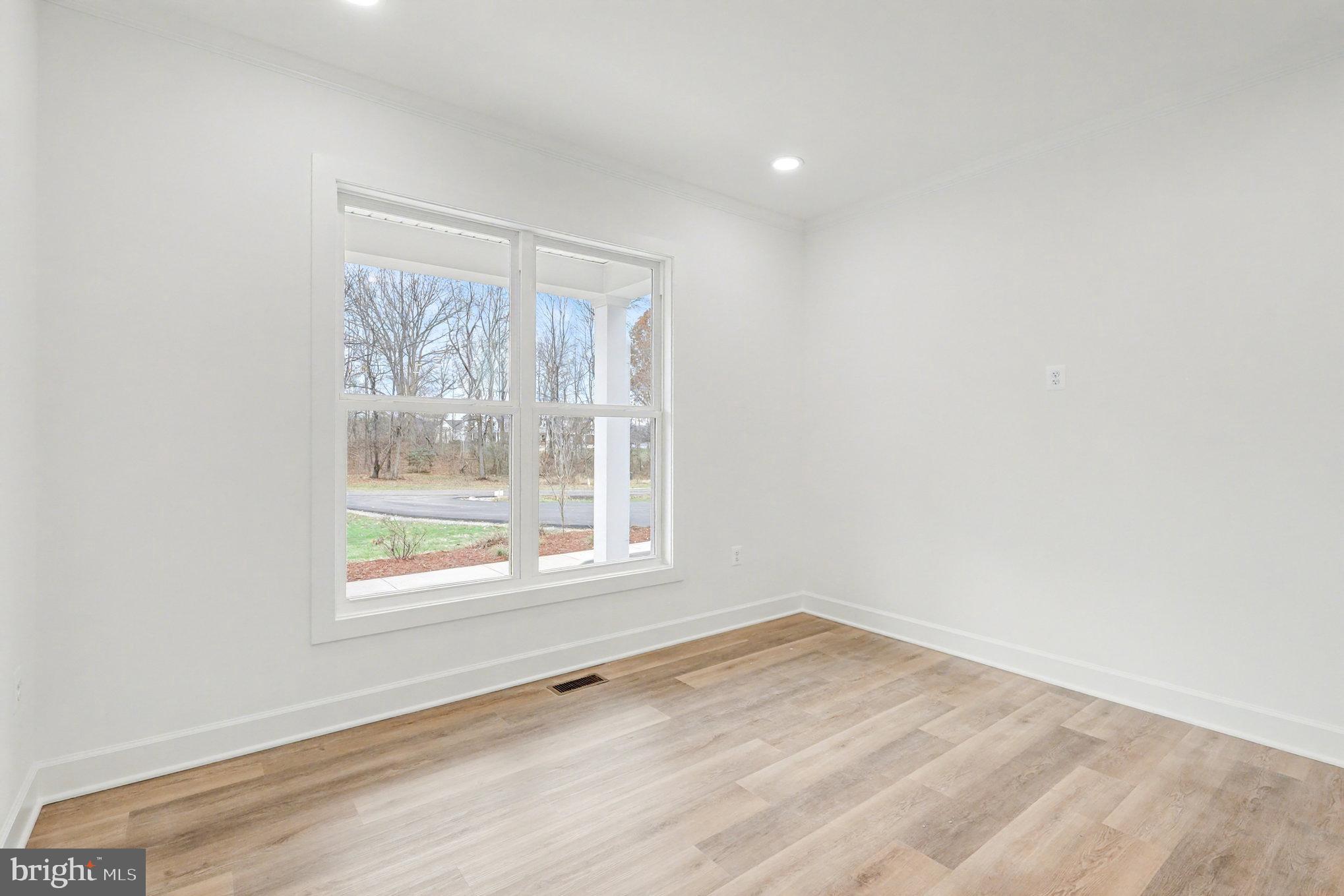 15641 SUNSHINE RIDGE LANE