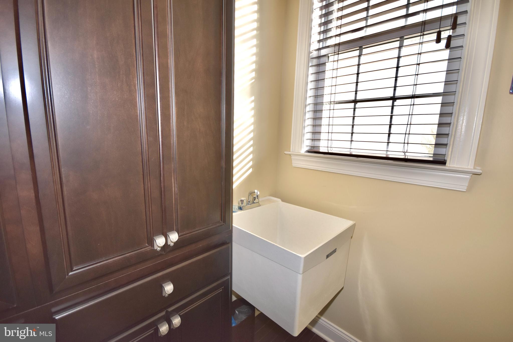 15414 GOSSOMS STORE COURT