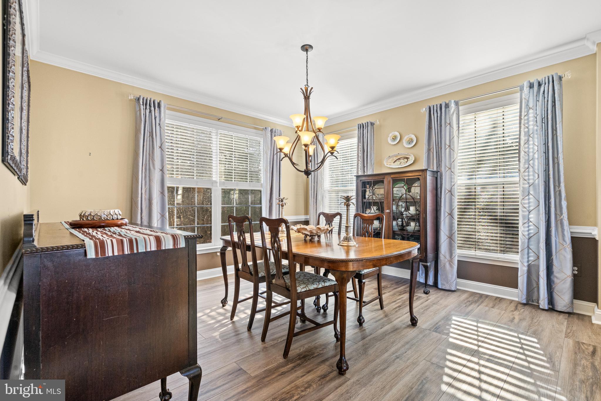 12101 STRETFORD FOREST COURT