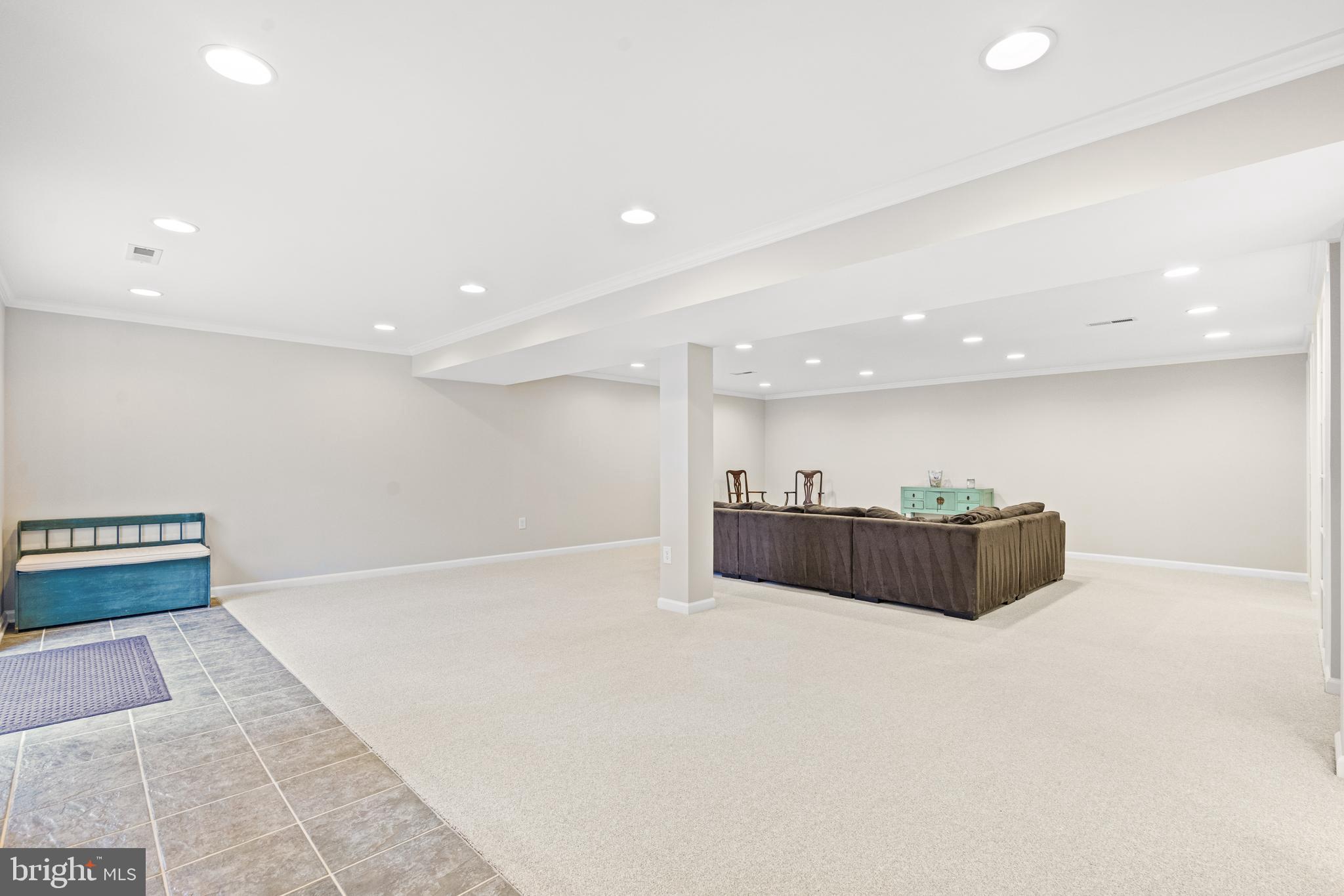 12101 STRETFORD FOREST COURT