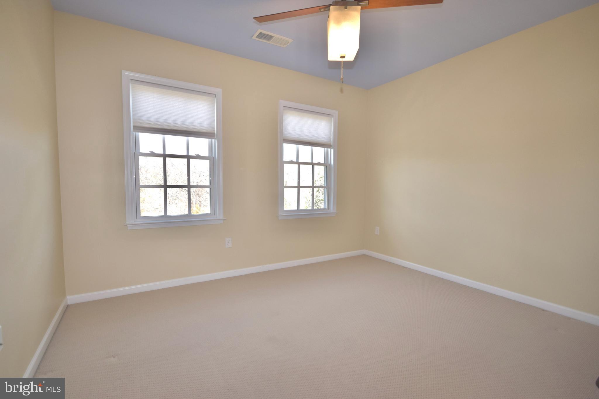 10704 GENERAL KIRKLAND DRIVE