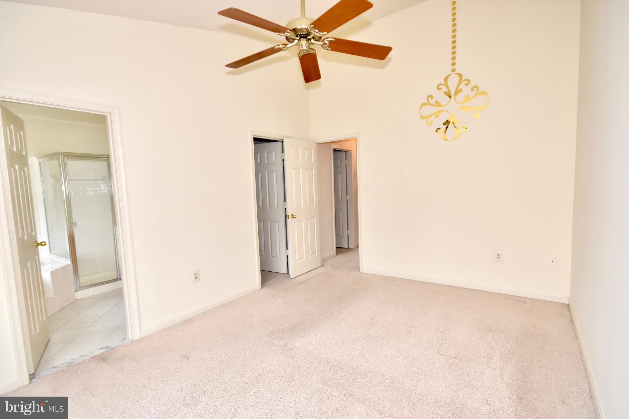 8406 TACKHOUSE LOOP