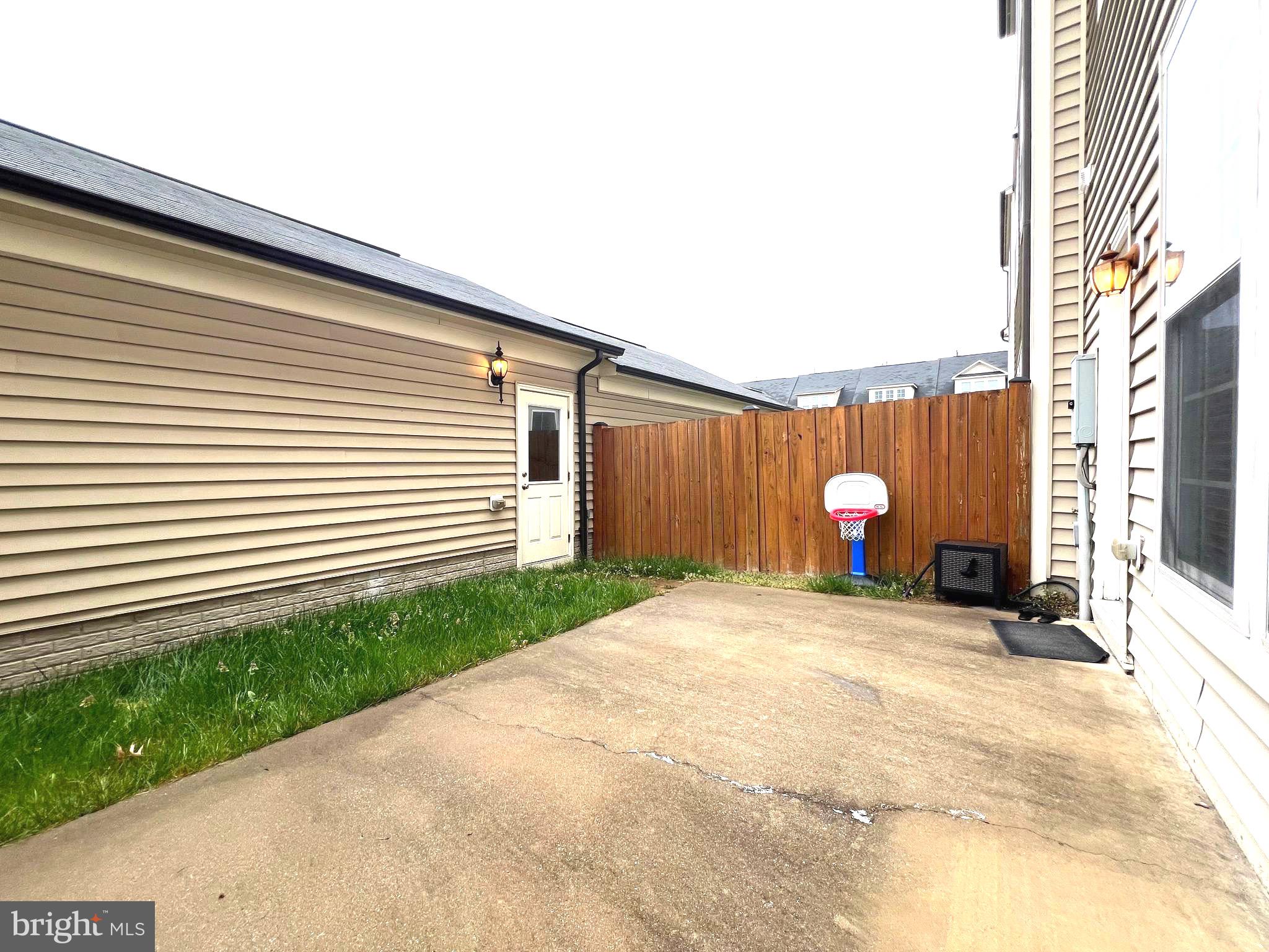 12027 DAWN FALLS WAY