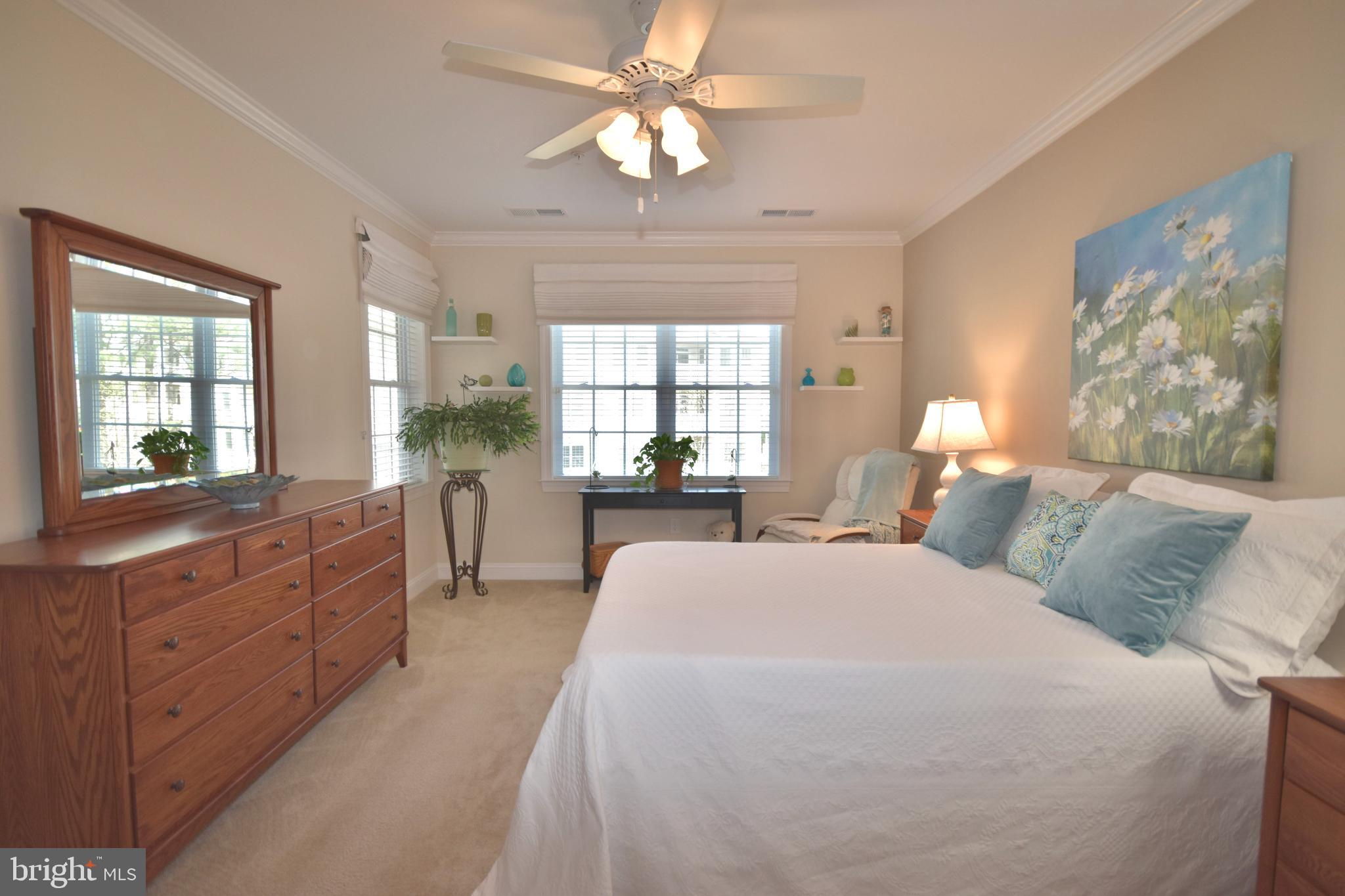 15201 ROYAL CREST DRIVE 304