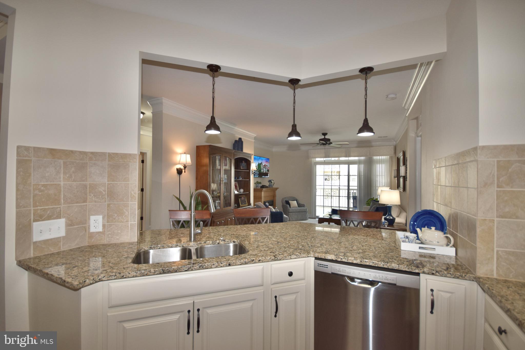 15201 ROYAL CREST DRIVE 304