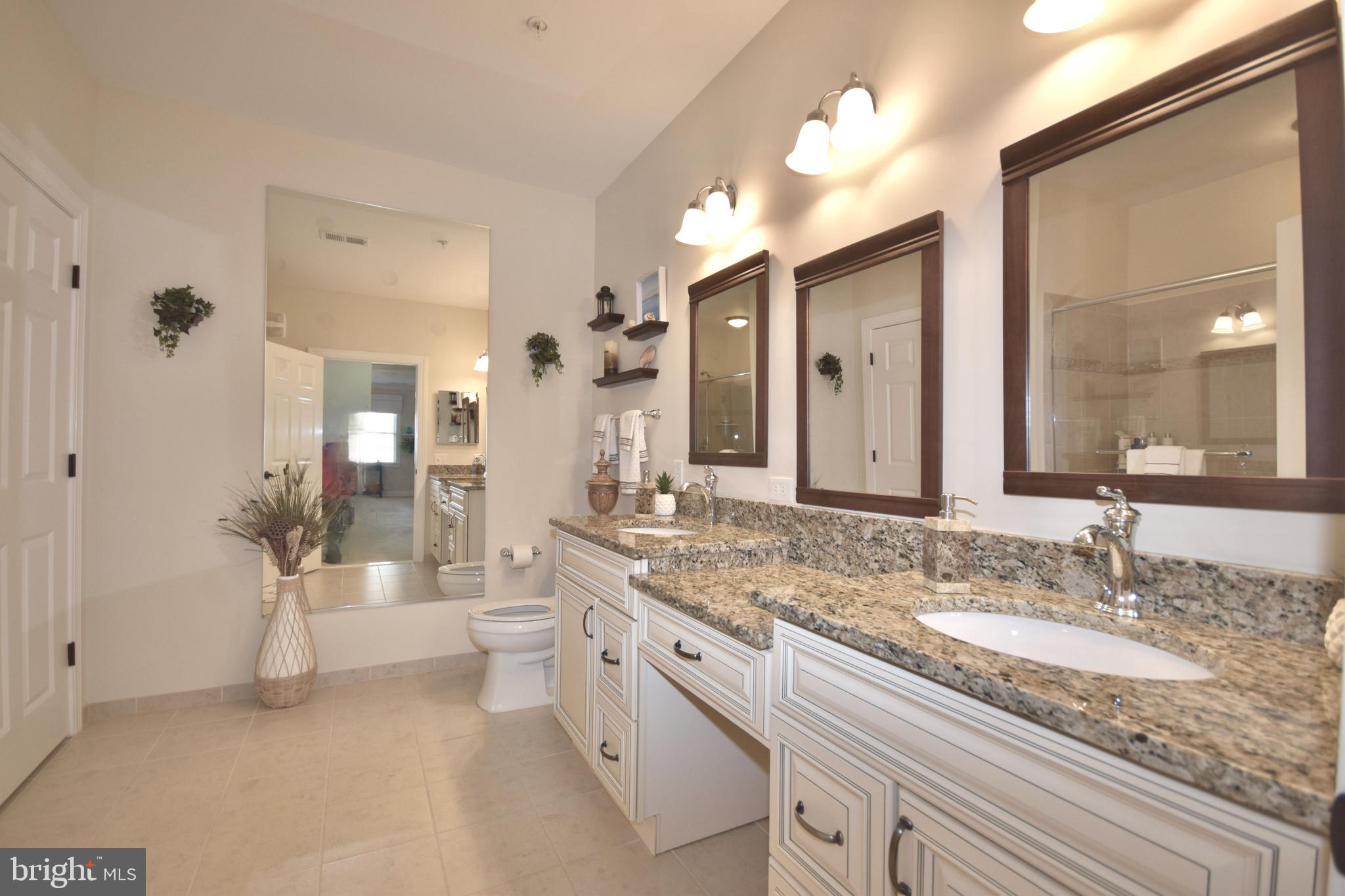 15201 ROYAL CREST DRIVE 304