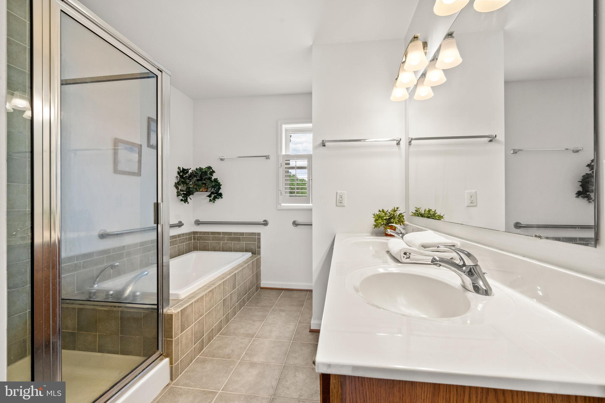 9501 FOX CHASE DRIVE