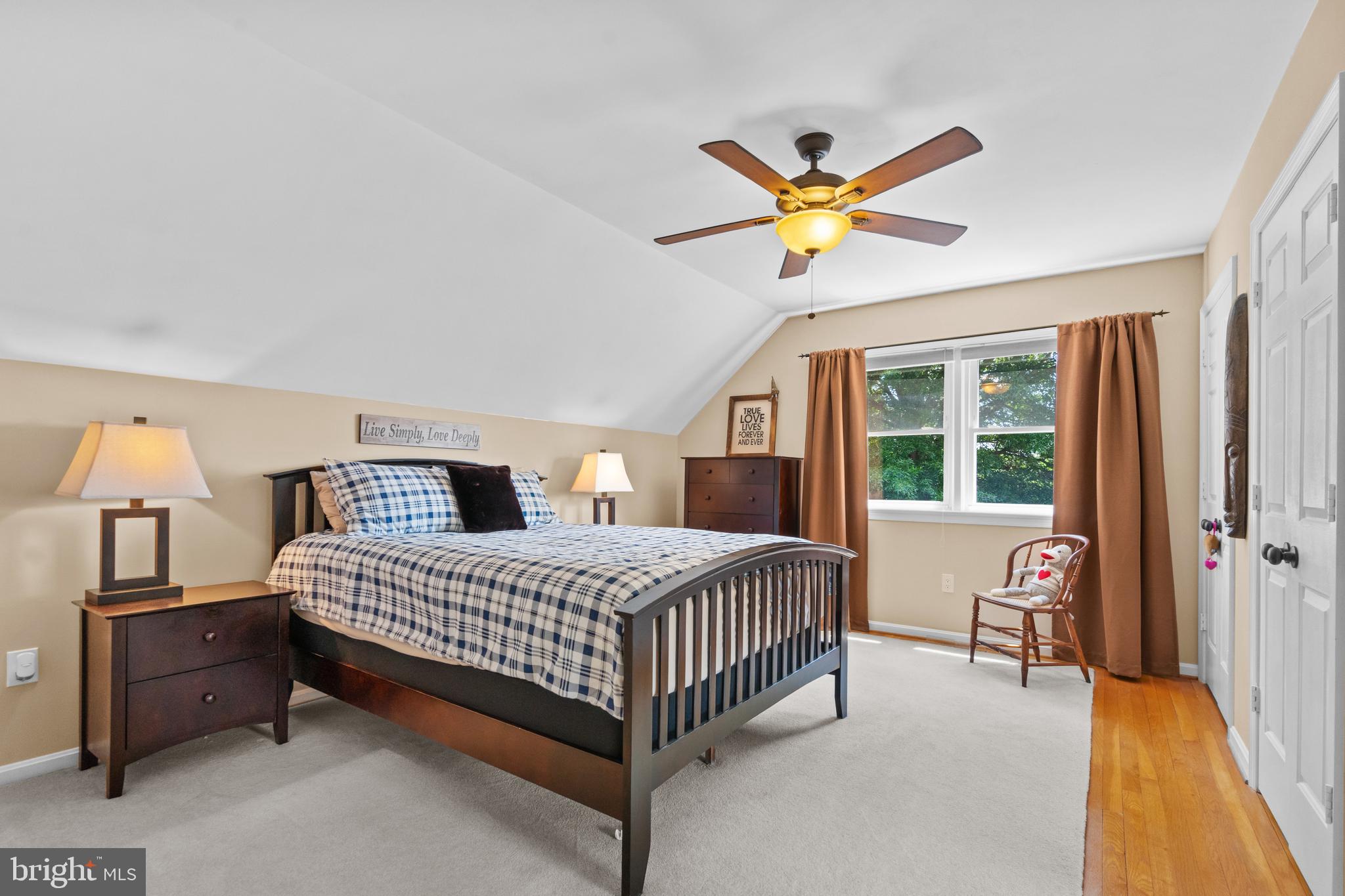 9501 FOX CHASE DRIVE