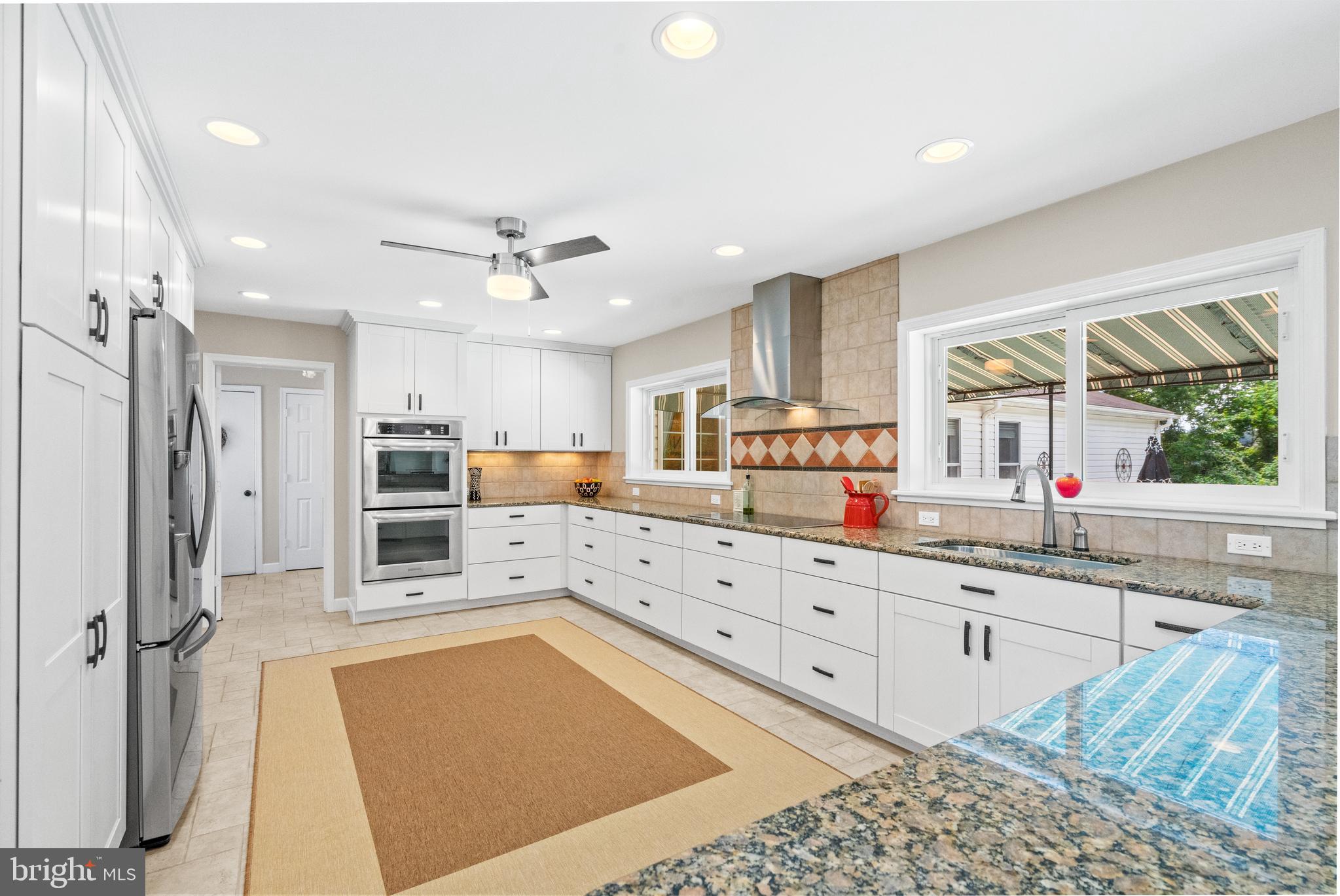 9501 FOX CHASE DRIVE